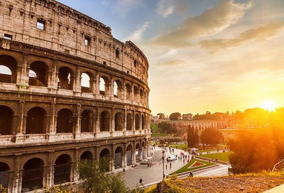 Italy: Top 5 things to do in each major city, including must see tours and reputable guides.